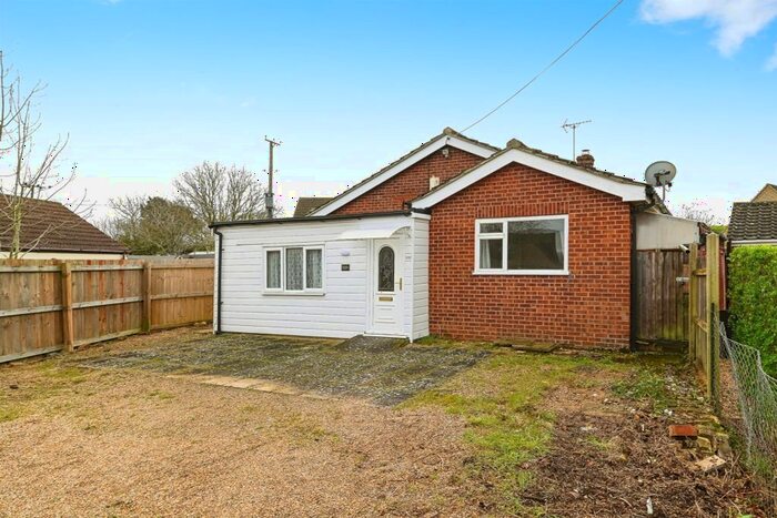2 Bedroom Bungalow To Rent In Low Road, Stow Bridge, King's Lynn, PE34