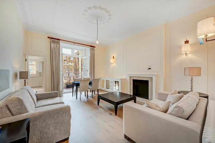 2 Bedroom Flat To Rent In Eaton Place, Belgravia, SW1X