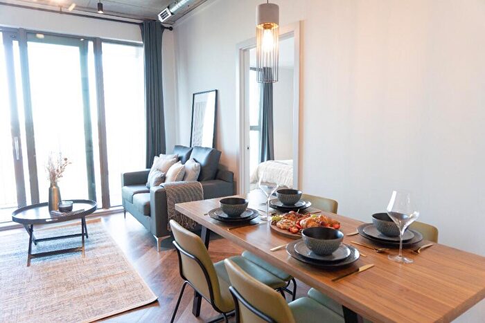 2 Bedroom Apartment To Rent In Apartment, Ancoats Gardens, Bendix Street, Manchester, Greater Manchester, M4