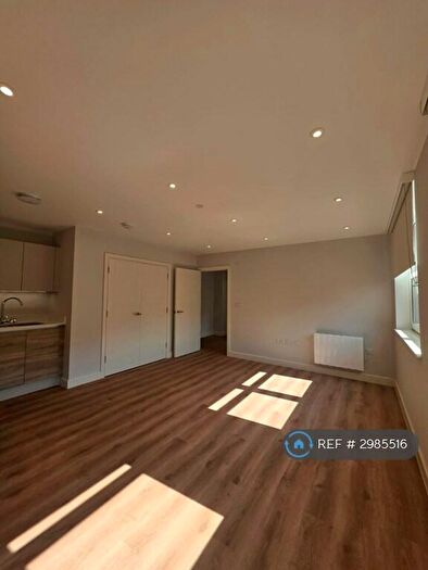 1 Bedroom Flat To Rent In Richmond House, Bournemouth, BH2