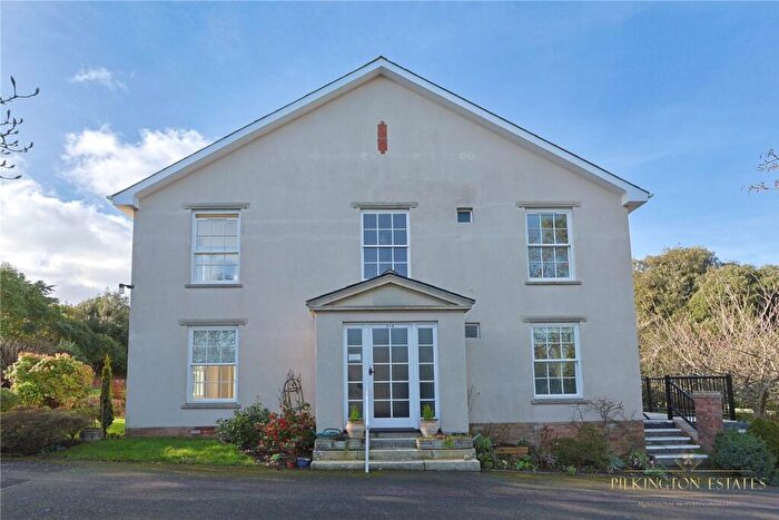 3 Bedroom Apartment For Sale In West Hill Court, Budleigh Salterton, Devon, EX9