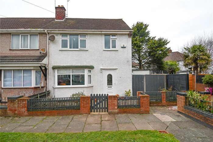 3 Bedroom End Of Terrace House For Sale In Ravenhill Crescent, Leasowe, Wirral, CH46