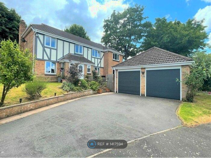 5 Bedroom Detached House To Rent In Pavilion Grove, Telford, TF2