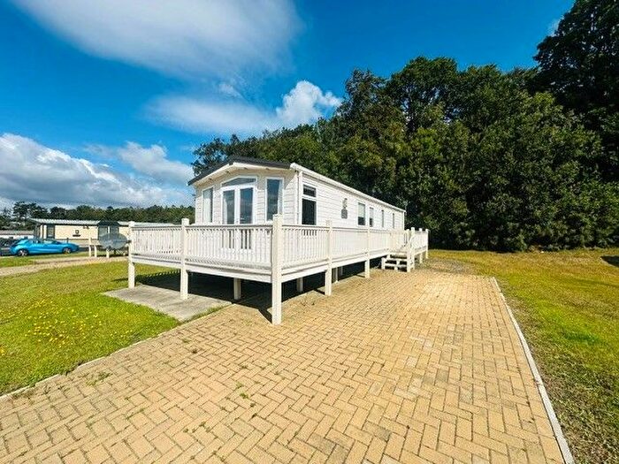 2 Bedroom Mobile/park Home For Sale In Swarland, Morpeth, NE65