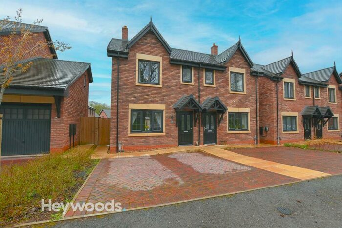 2 Bedroom Semi-Detached House For Sale In Cressing Place, Keele, Newcastle, ST5