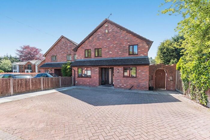 4 Bedroom Semi-Detached House For Sale In Old Warren, Broughton, CH4
