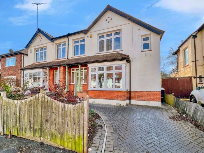 4 Bedroom Semi-Detached House To Rent In Parrock Avenue, Gravesend, Kent, DA12