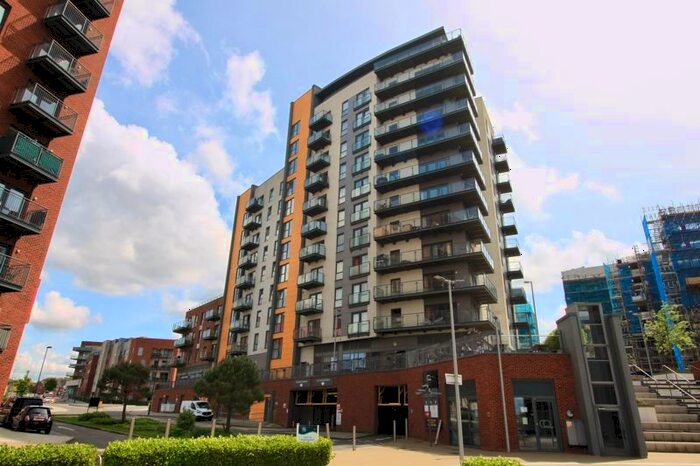 2 Bedroom Flat To Rent In Centenary Plaza, Southampton, SO19