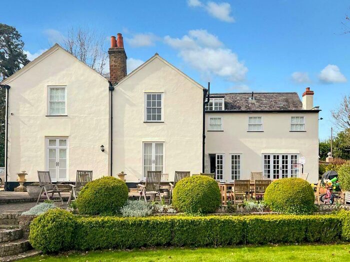 6 Bedroom Detached House To Rent In Wareside, Ware, SG12