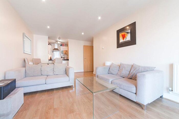 2 Bedroom Flat For Sale In Mercury House, Canning Town, London, E16