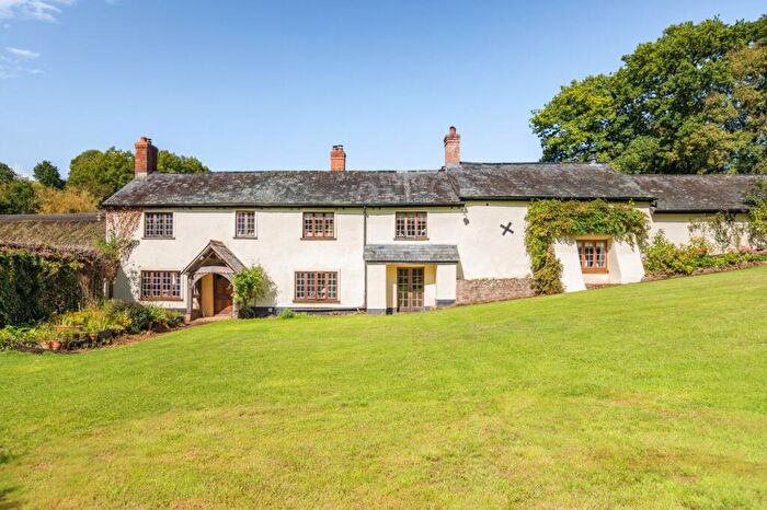 8 Bedroom Farm House For Sale In Stockleigh Pomeroy, Crediton, EX17