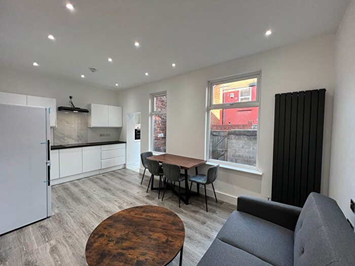 4 Bedroom Terraced House To Rent In Esher Road, Liverpool, L6