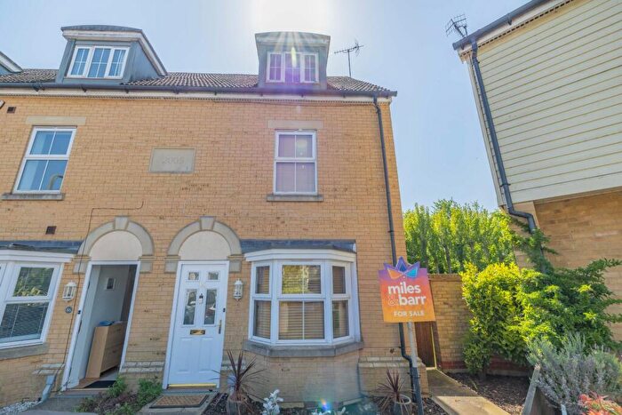 3 Bedroom End Of Terrace House For Sale In Scott Avenue, Canterbury, Kent, CT1
