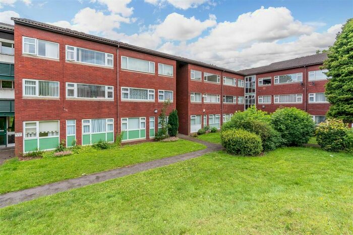 2 Bedroom Flat To Rent In Whitbeck Court, Denton Burn, Newcastle Upon Tyne, NE5
