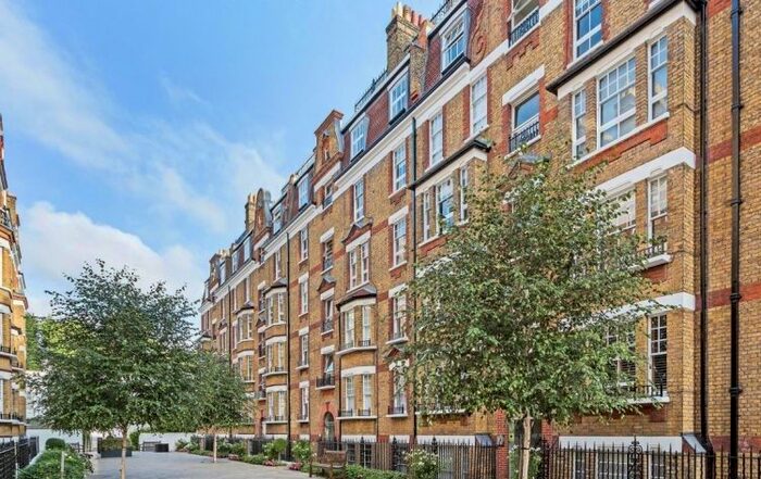 1 Bedroom Flat To Rent In Walton Street, Chelsea, SW3