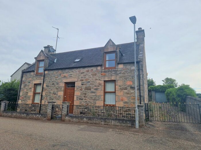 4 Bedroom Detached House For Sale In Fife Street, Aberlour, AB38