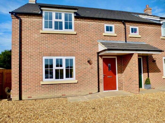 3 Bedroom Semi-Detached House To Rent In Gull Road, Guyhirn, Wisbech, PE13