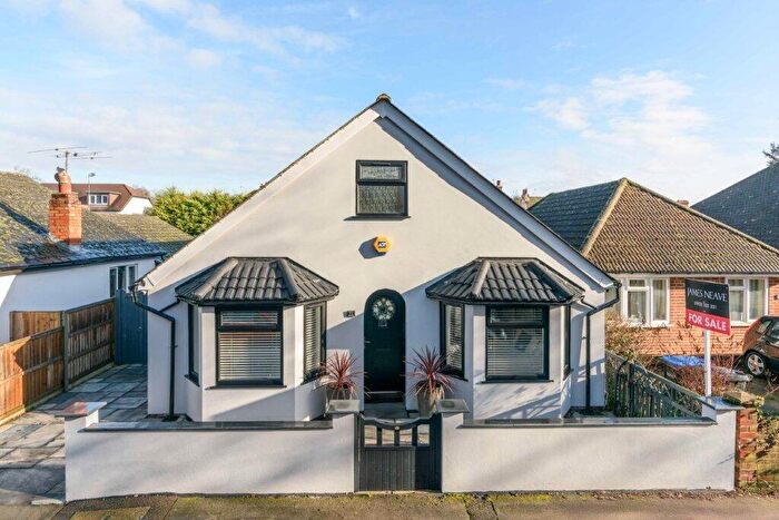 4 Bedroom Bungalow For Sale In Ongar Road, Addlestone, Surrey, KT15
