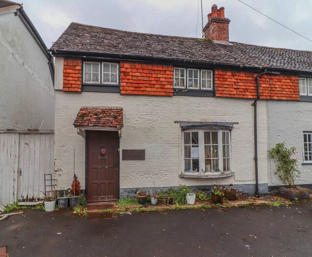 2 Bedroom End Of Terrace House For Sale In Old London Road, Stockbridge, SO20