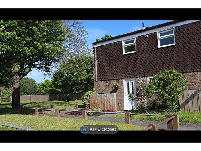 2 Bedroom End Terrace House To Rent In Mortlock Avenue, Cambridge, CB4