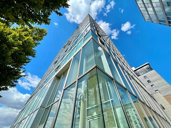 1 Bedroom Apartment To Rent In Manhattan House, The Hub, MK9