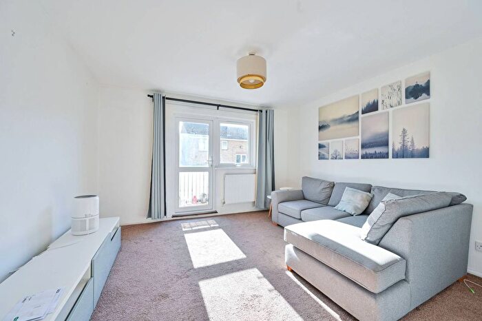 1 Bedroom Flat To Rent In Elephant And Castle, Elephant And Castle, London, SE17