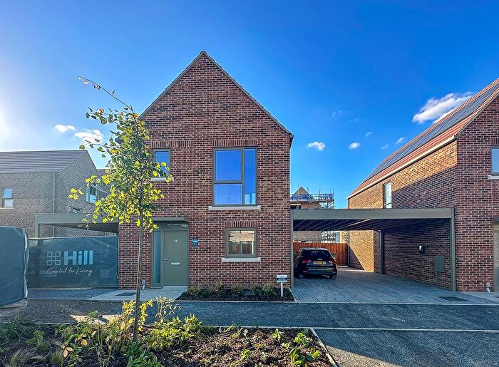 3 Bedroom Detached House To Rent In Grey Way, Cambridge, CB5