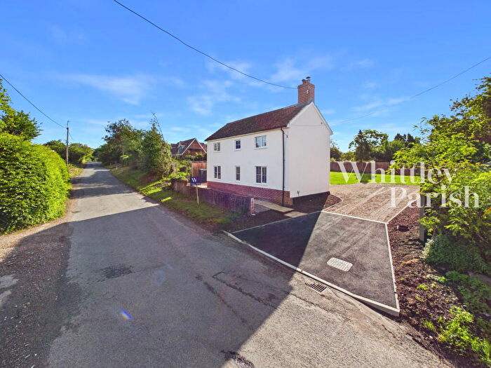 3 Bedroom Detached House For Sale In Old Ipswich Road, Yaxley, Eye, IP23