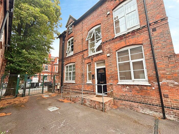 1 Bedroom Flat To Rent In Saxby Street, Leicester, Leicestershire, LE2