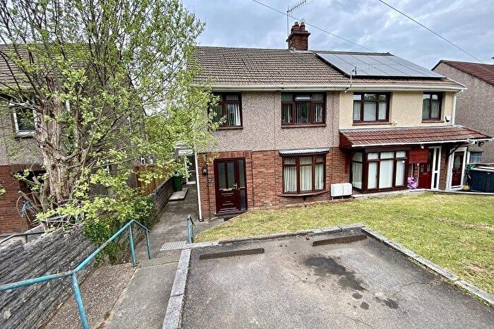 3 Bedroom Semi-Detached House To Rent In Heol Graig Felen, Swansea, SA6