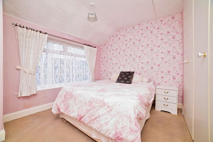 2 Bedroom Terraced House For Sale In Cherry Tree Lane, Beverley, HU17