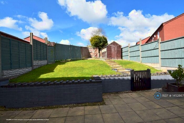 3 Bedroom Terraced House To Rent In Trefoil, Tamworth, B77