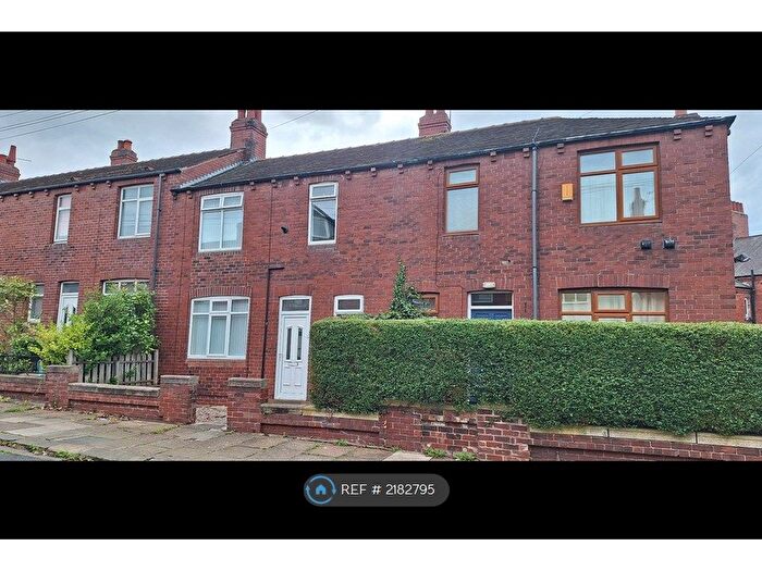 2 Bedroom Terraced House To Rent In Arlington St, Wakefield, WF1