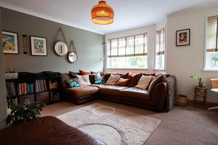 3 Bedroom Semi-Detached House For Sale In Channel View Road, Cardiff, CF11