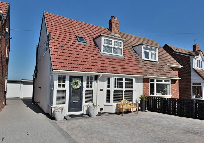 3 Bedroom Semi-Detached House For Sale In Bamburgh Avenue, South Shields, NE34