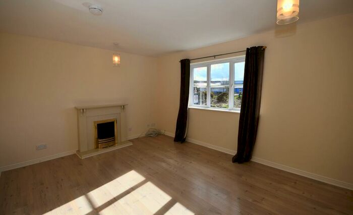 2 Bedroom Flat To Rent In Dellness Avenue, Inverness, IV2