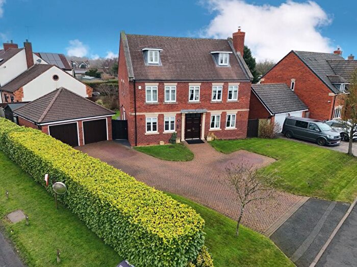 5 Bedroom Detached House For Sale In Kings Road, Calf Heath, Wolverhampton, WV10