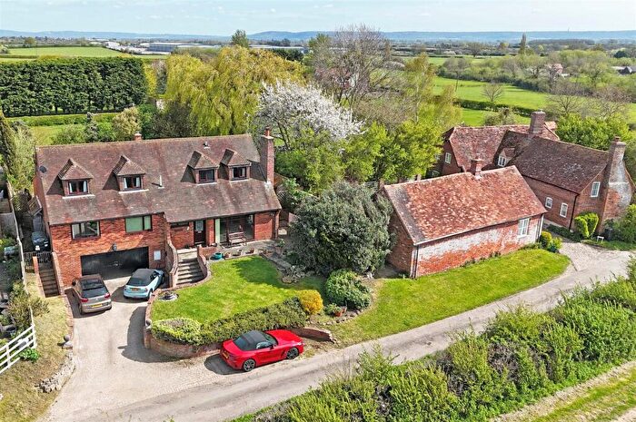 4 Bedroom House For Sale In North Weston Nr Thame, Oxfordshire, OX9