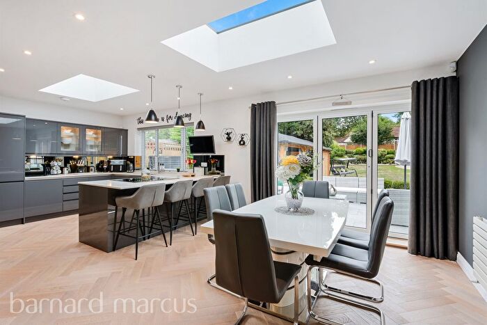 5 Bedroom Detached House For Sale In Sandy Lane South, Wallington, SM6