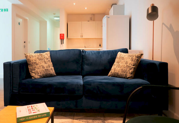 2 Bedroom Flat To Rent In Flat Kensington, Liverpool, Liverpool, L7