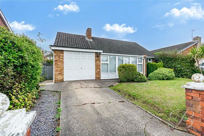2 Bedroom Detached Bungalow To Rent In Sherwood Avenue, Edwinstowe, Mansfield, NG21