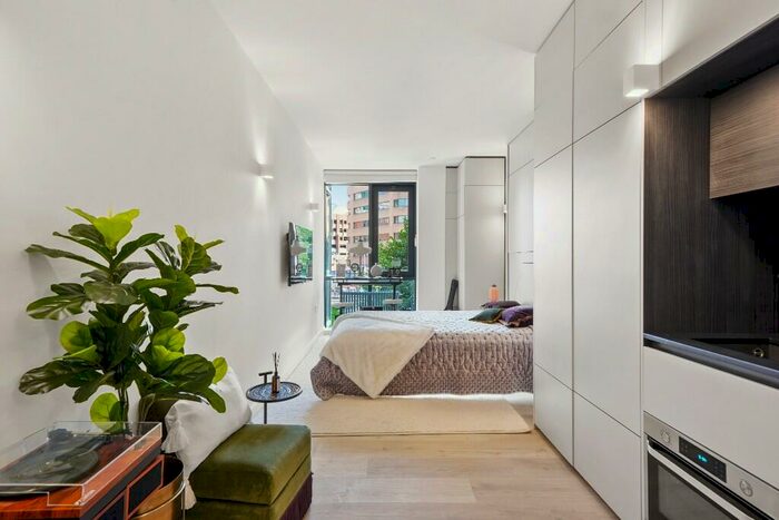 3 Bedroom Detached House To Rent In Deerbolt Crescent, Liverpool, Merseyside, L32