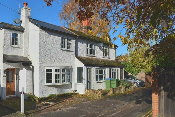 2 Bedroom Terraced House To Rent In Grove Place, Weybridge, KT13