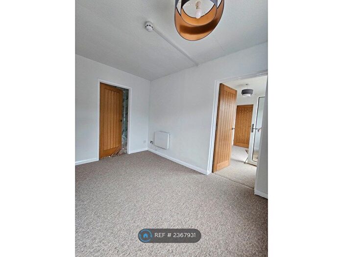1 Bedroom Flat To Rent In East Green Drive, Stratford-Upon-Avon, CV37