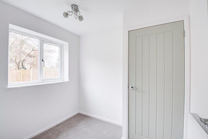 2 Bedroom Bungalow For Sale In Old Hall Close, Stourbridge, West Midlands, DY8