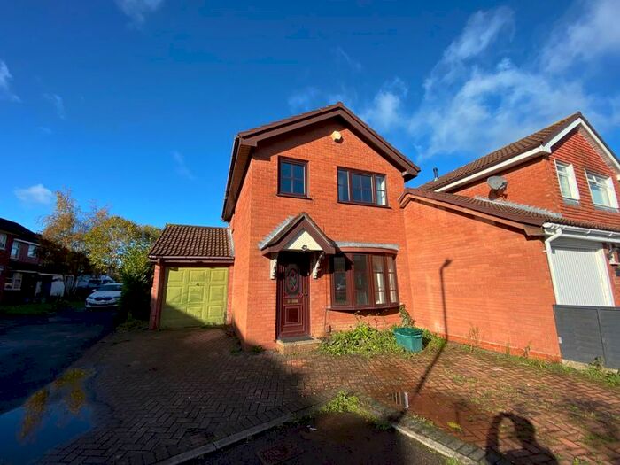 3 Bedroom Link Detached House To Rent In Silver Birch Close, Little Stoke, Bristol, BS34