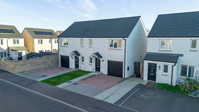 3 Bedroom Semi-Detached House For Sale In Finlay Drive, Arbroath, DD11