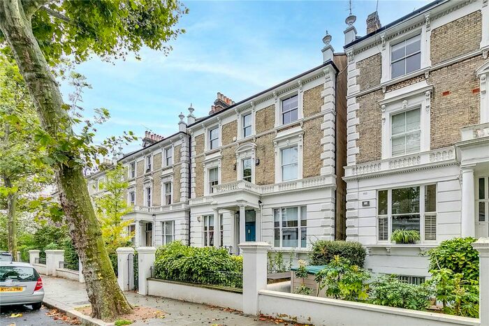 2 Bedroom Flat To Rent In Bassett Road, London, W10