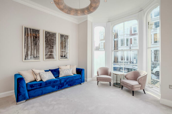 2 Bedroom Flat To Rent In Coleherne Road, SW10