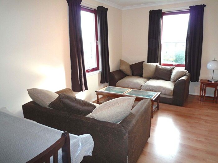 2 Bedroom Flat To Rent In Headland Court, Anderson Drive, Aberdeen, AB10